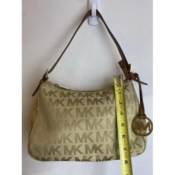 michael kors tan fabric hobo bag - Picture 2 of 10
